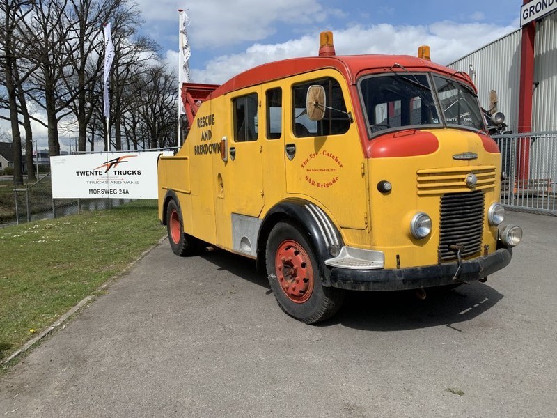 Commercial Commer Wrecker Afsleep Berging 1952 Barnfinds and Restoration projects Dubbelcabine bergingsvoertuig - 견인 트럭 : 사진 1 Commercial Commer Wrecker Afsleep Berging 1952 Barnfinds and Restoration projects Dubbelcabine bergingsvoertuig - 견인 트럭 : 사진 1