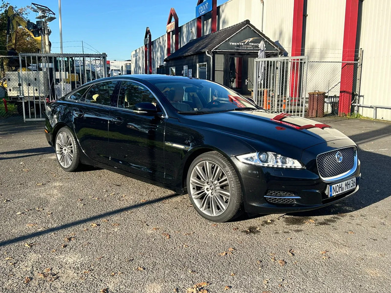 Jaguar XJ 3.0 V6D 275 PK /AUTOM / PANO DAK / VOL LEDER / MERIDAN / EXPORT PRICE - 세단 : 사진 1 Jaguar XJ 3.0 V6D 275 PK /AUTOM / PANO DAK / VOL LEDER / MERIDAN / EXPORT PRICE - 세단 : 사진 1