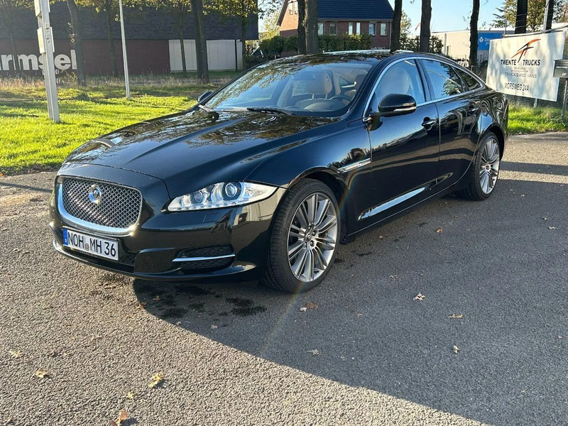 Jaguar XJ 3.0 V6D 275 PK /AUTOM / PANO DAK / VOL LEDER / MERIDAN / EXPORT PRICE - 세단 : 사진 3 Jaguar XJ 3.0 V6D 275 PK /AUTOM / PANO DAK / VOL LEDER / MERIDAN / EXPORT PRICE - 세단 : 사진 3