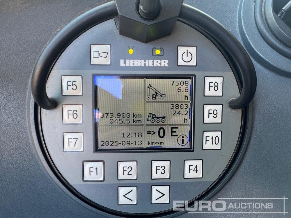 2010 Liebherr LTM1050-3.1 - 모바일 크레인 : 사진 3 2010 Liebherr LTM1050-3.1 - 모바일 크레인 : 사진 3