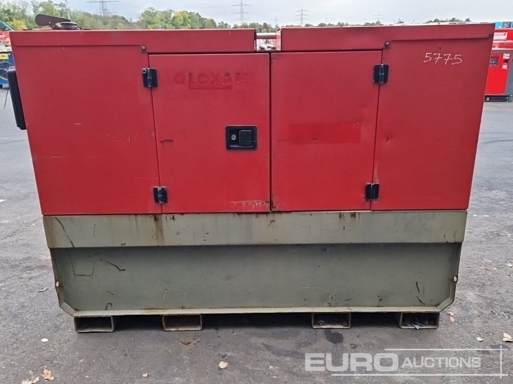 2013 Europower EPS33TDE - 발전기 세트 : 사진 5 2013 Europower EPS33TDE - 발전기 세트 : 사진 5