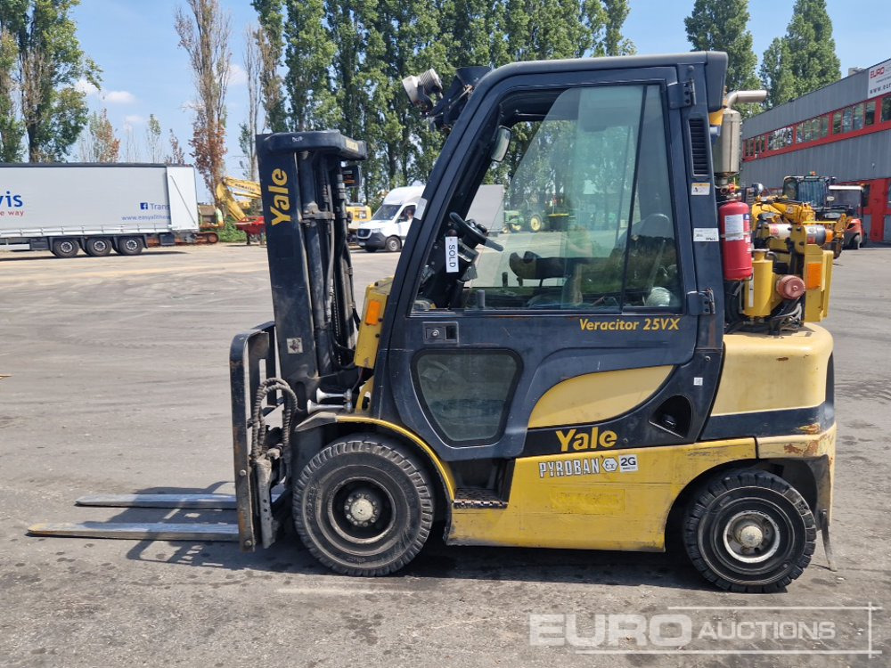2013 Yale GDP25VX - 지게차 : 사진 2 2013 Yale GDP25VX - 지게차 : 사진 2