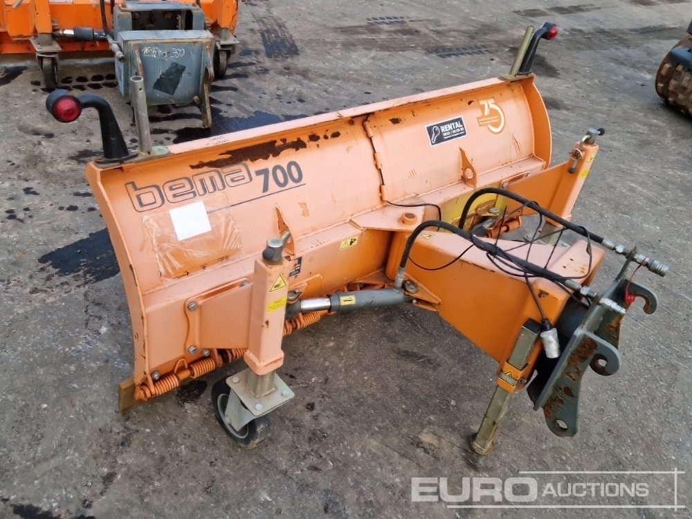 2015 Bema TYPE1800 72" Snowblade - 건설장비 : 사진 2 2015 Bema TYPE1800 72" Snowblade - 건설장비 : 사진 2