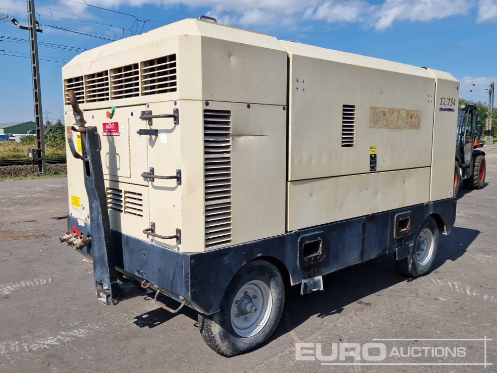 2015 Doosan 12/254 880CFM - 공기 압축기 : 사진 1 2015 Doosan 12/254 880CFM - 공기 압축기 : 사진 1