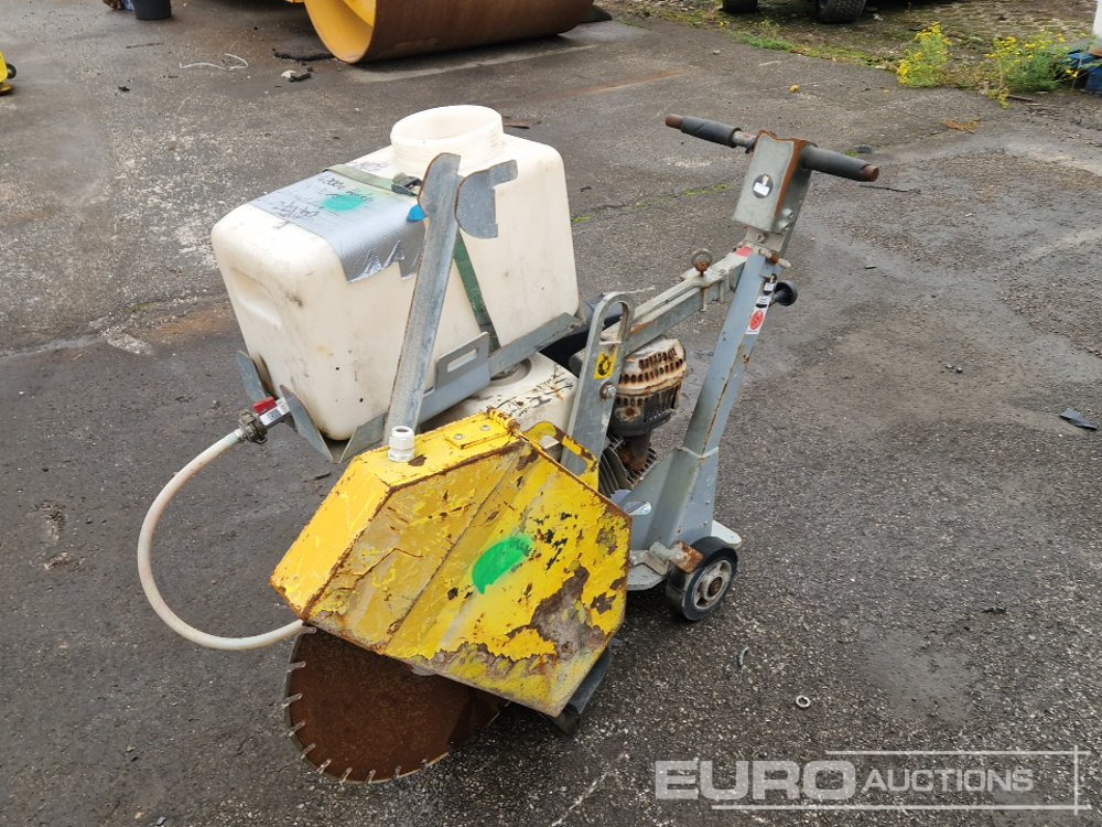 2015 Lissmac FS13/3-B - 아스팔트 기계 : 사진 1 2015 Lissmac FS13/3-B - 아스팔트 기계 : 사진 1