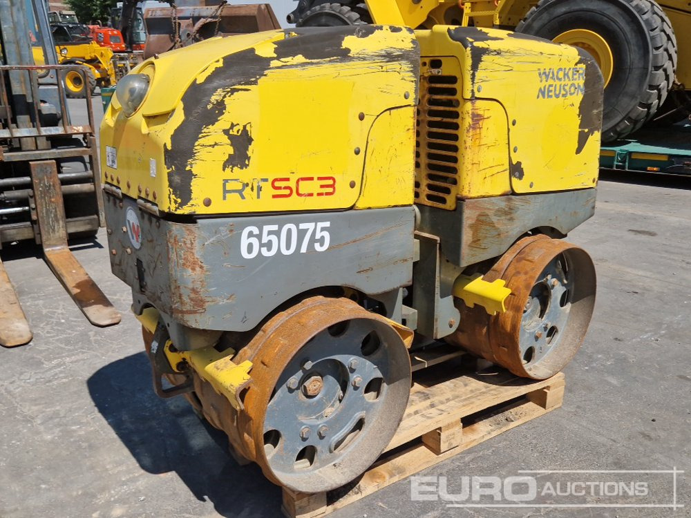 2015 Wacker Neuson Roller RT - 아스팔트 기계 : 사진 3 2015 Wacker Neuson Roller RT - 아스팔트 기계 : 사진 3