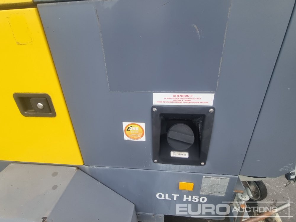 2016 Atlas Copco QLTH50 - 조명 타워 : 사진 5 2016 Atlas Copco QLTH50 - 조명 타워 : 사진 5