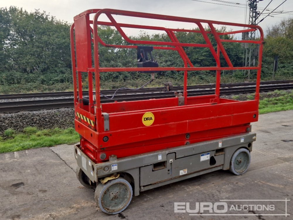 2016 Haulotte Compact 8 - 시저 리프트 : 사진 1 2016 Haulotte Compact 8 - 시저 리프트 : 사진 1