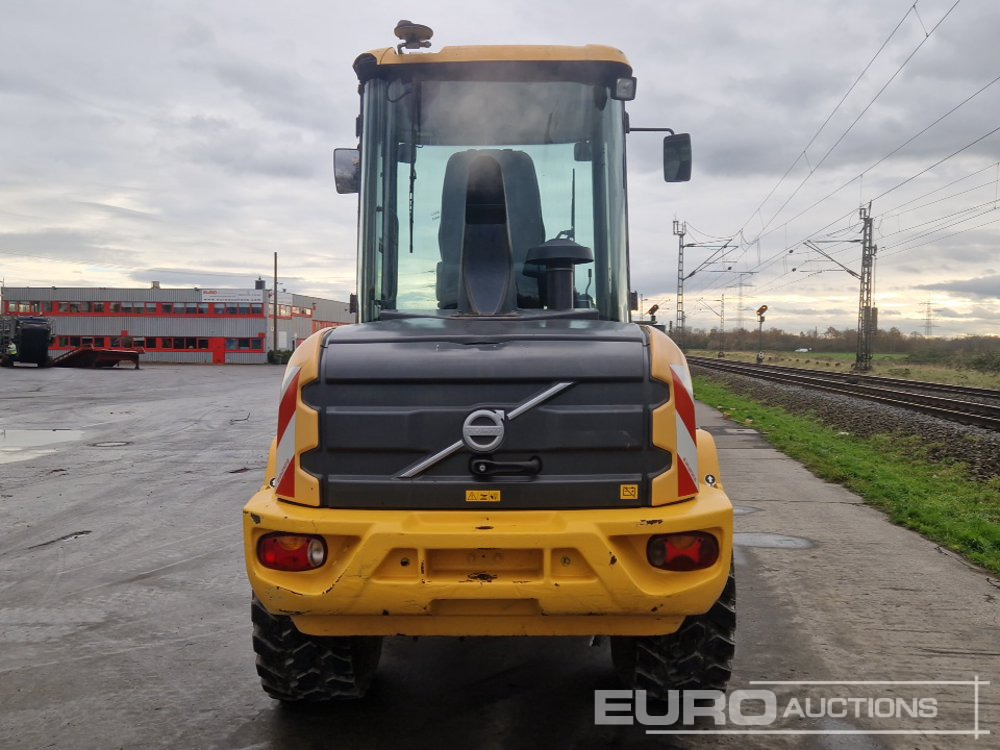 2017 Volvo L30G - 휠 로더 : 사진 4 2017 Volvo L30G - 휠 로더 : 사진 4