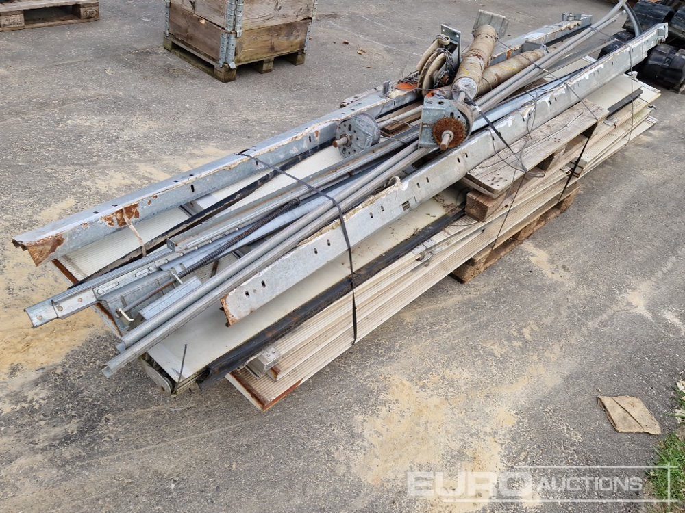 3.5m Roll Door - 건설장비 : 사진 2 3.5m Roll Door - 건설장비 : 사진 2