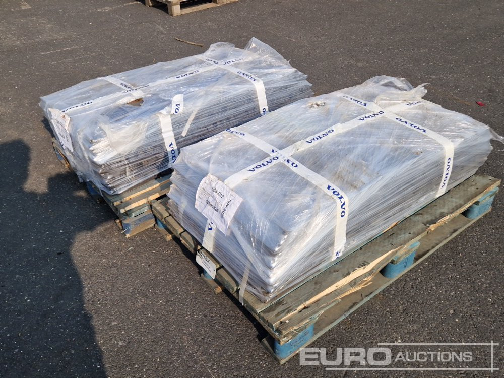 600mm Steel Track Plates Volvo EC305/EC330 (2 of) - 예비 부속 굴착기 용 : 사진 4 600mm Steel Track Plates Volvo EC305/EC330 (2 of) - 예비 부속 굴착기 용 : 사진 4