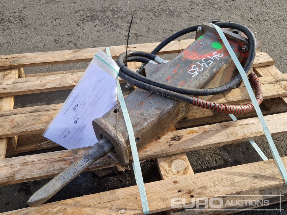 BRH Hydraulic Breaker - 유압 해머 : 사진 1 BRH Hydraulic Breaker - 유압 해머 : 사진 1