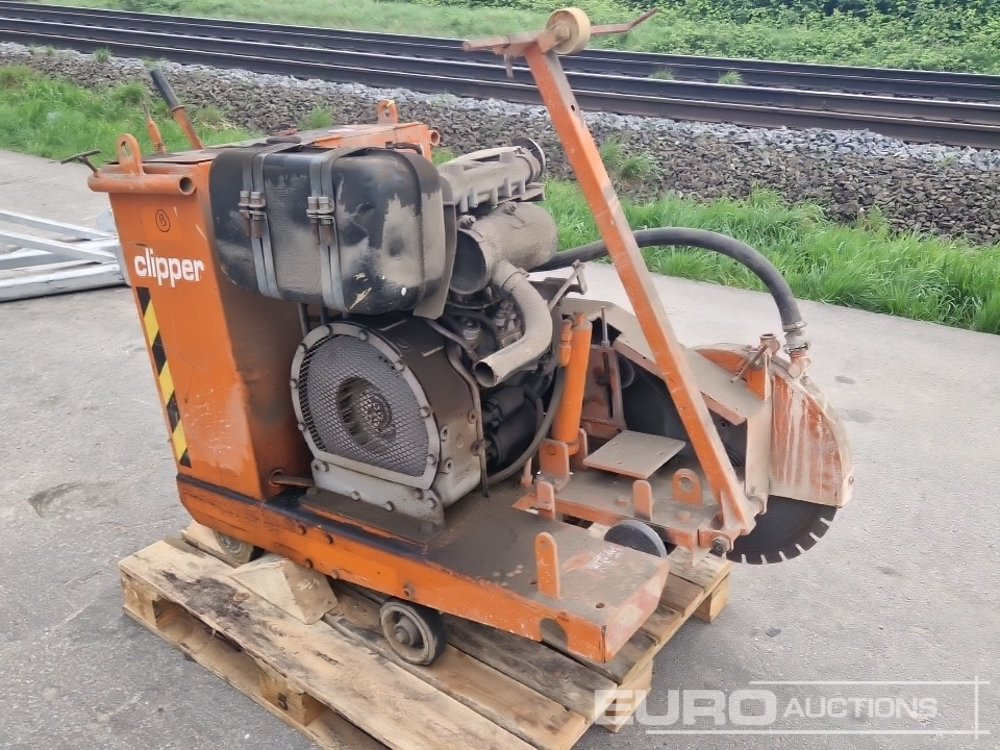 Clipper Diesel Walk Behind Concrete Saw - 아스팔트 기계 : 사진 4 Clipper Diesel Walk Behind Concrete Saw - 아스팔트 기계 : 사진 4