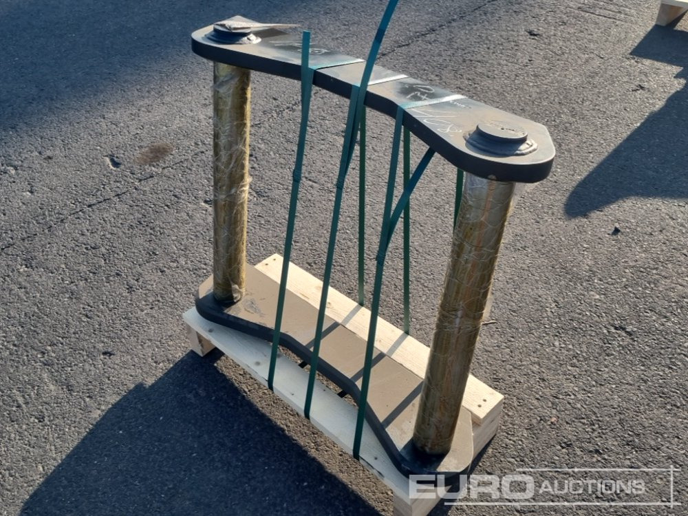 Häner OQ70 implement frame for converting mechanical attachments Internal width: 450mm, Centre distance: 600 mm, Axle diameter: 70 mm - 퀵 커플러 : 사진 1 Häner OQ70 implement frame for converting mechanical attachments Internal width: 450mm, Centre distance: 600 mm, Axle diameter: 70 mm - 퀵 커플러 : 사진 1