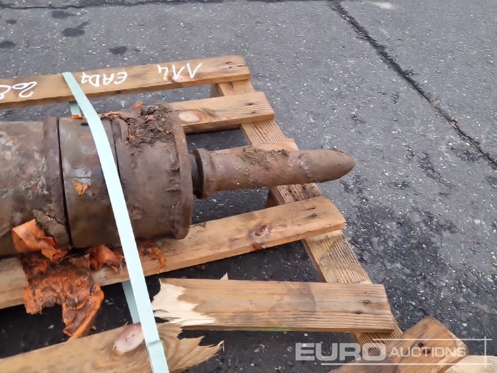 유압 해머 Hydraulic Breaker : 사진 6 유압 해머 Hydraulic Breaker : 사진 6