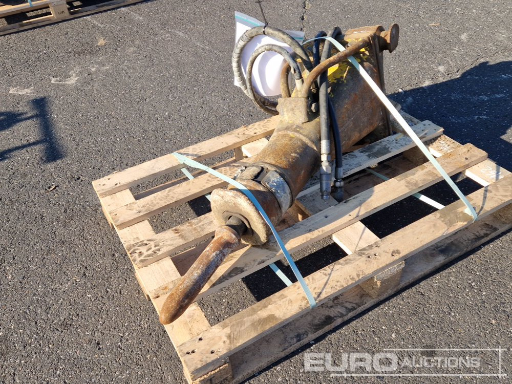 Hydraulic Breaker - 유압 해머 : 사진 3 Hydraulic Breaker - 유압 해머 : 사진 3