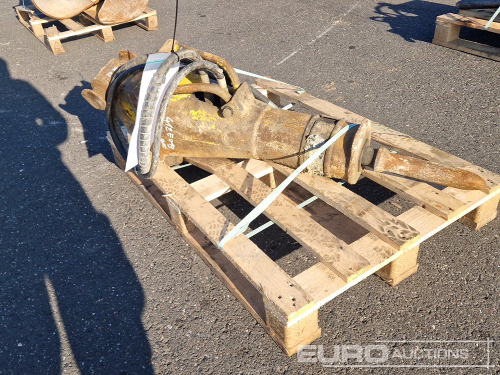 Hydraulic Breaker - 유압 해머 : 사진 2 Hydraulic Breaker - 유압 해머 : 사진 2