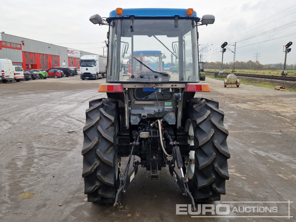 Iseki TG43F - 스트래들 트랙터 : 사진 4 Iseki TG43F - 스트래들 트랙터 : 사진 4