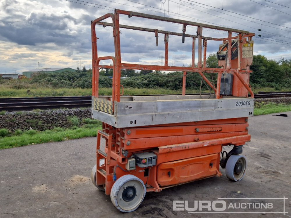 JLG 2030ES - 고가작업 플랫폼 : 사진 1 JLG 2030ES - 고가작업 플랫폼 : 사진 1