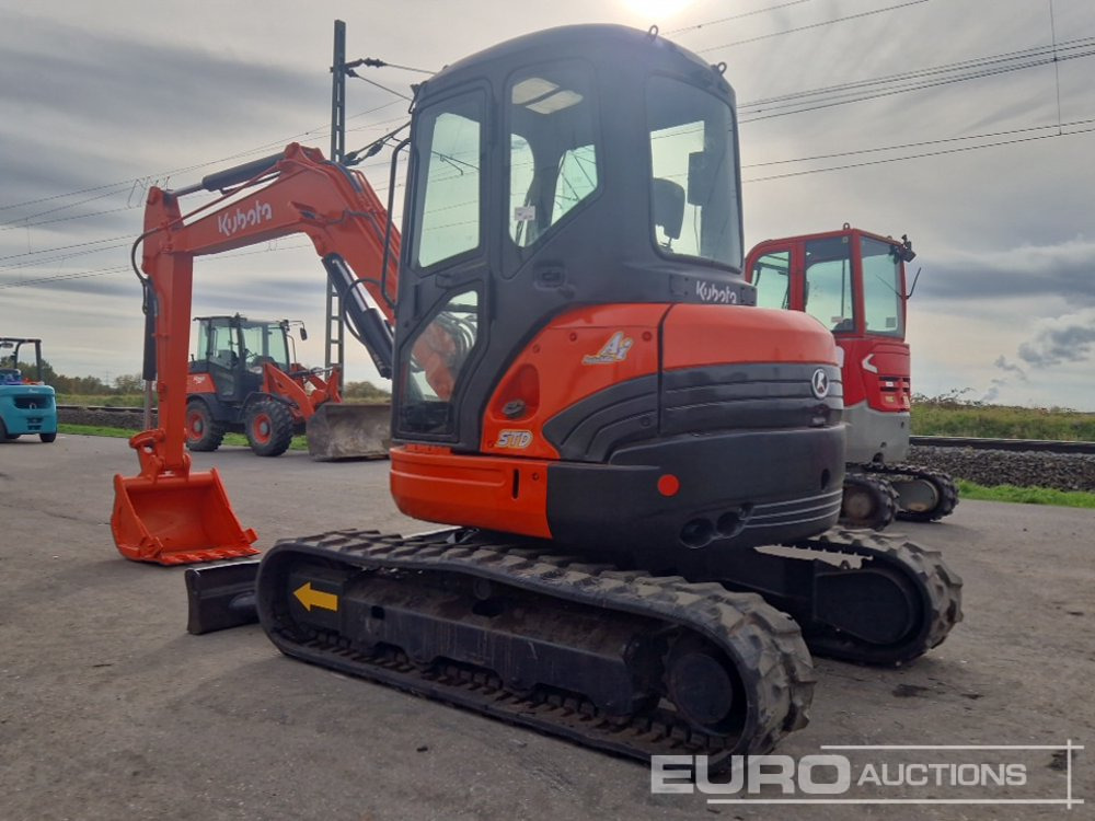 Kubota U55-4 - 미니 굴삭기 : 사진 3 Kubota U55-4 - 미니 굴삭기 : 사진 3
