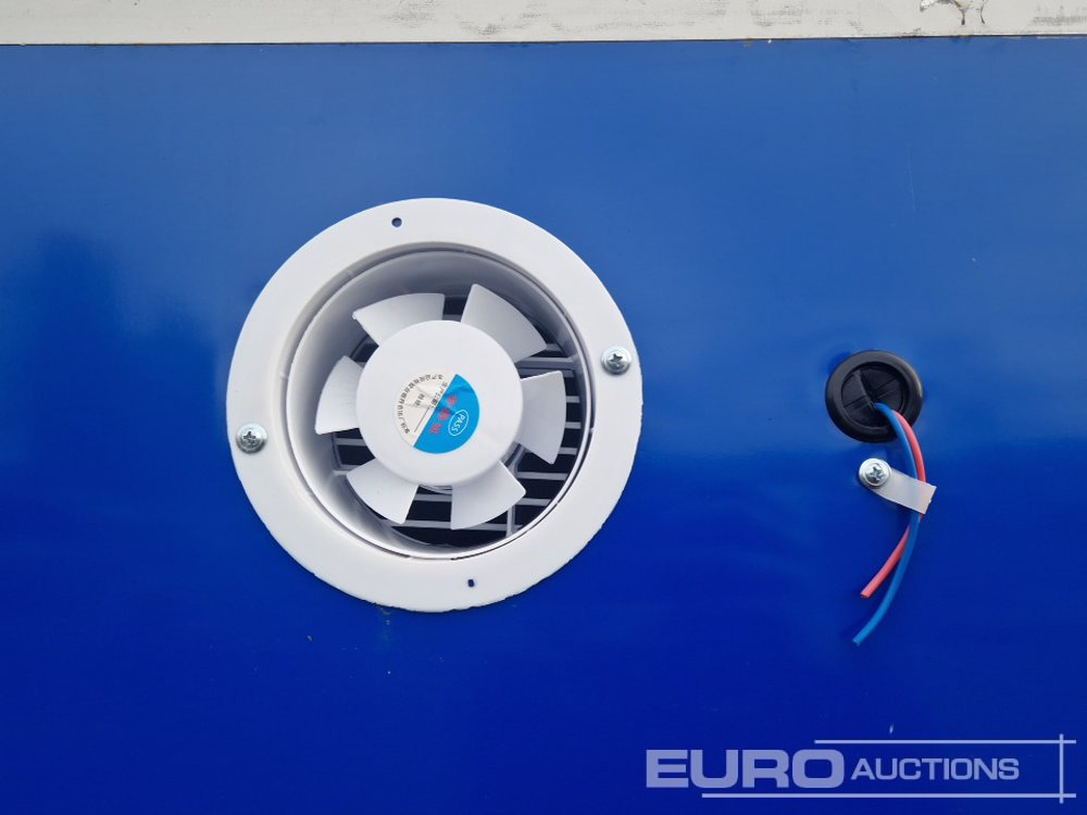 Shower + Toilet Combi Container - 배송 컨테이너 : 사진 4 Shower + Toilet Combi Container - 배송 컨테이너 : 사진 4