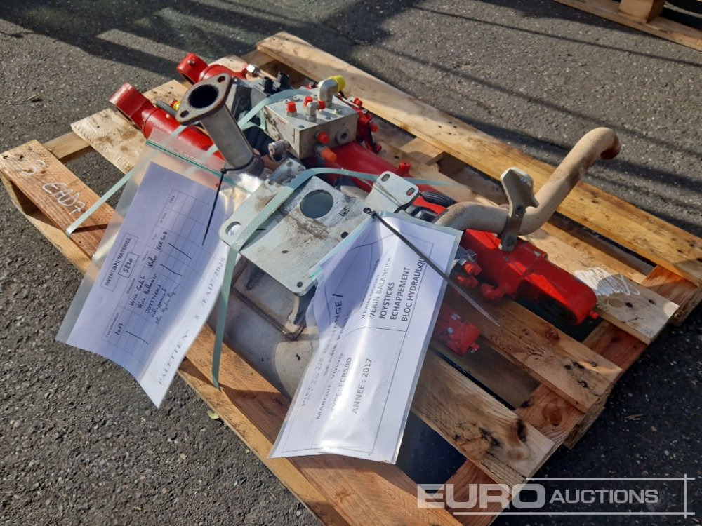 Spare Parts, Cylinder, Joysticks, Hydraulic Parts, Exhaust to suit Volvo ECR50D - 예비 부속 굴착기 용 : 사진 3 Spare Parts, Cylinder, Joysticks, Hydraulic Parts, Exhaust to suit Volvo ECR50D - 예비 부속 굴착기 용 : 사진 3