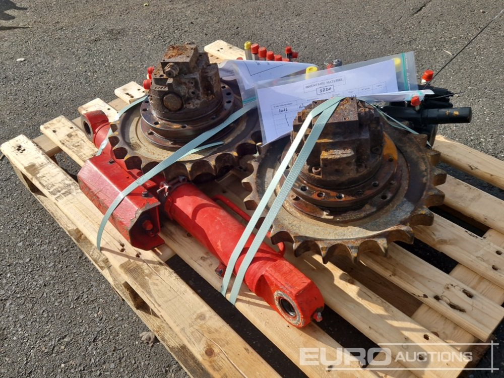 Spare Parts, Final Drive (2 of) Hydraulic Pump, Hydraulic Block, Cylinder to suit Volvo ECR25D - 예비 부속 굴착기 용 : 사진 3 Spare Parts, Final Drive (2 of) Hydraulic Pump, Hydraulic Block, Cylinder to suit Volvo ECR25D - 예비 부속 굴착기 용 : 사진 3