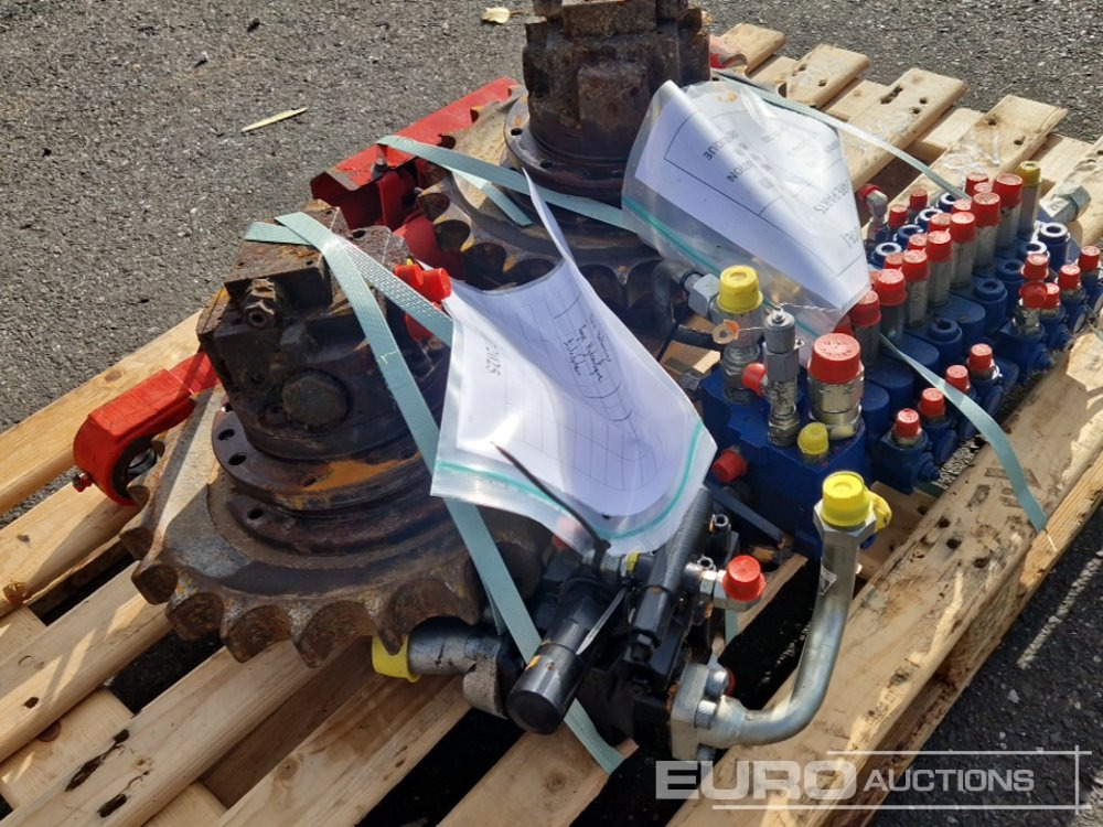 Spare Parts, Final Drive (2 of) Hydraulic Pump, Hydraulic Block, Cylinder to suit Volvo ECR25D - 예비 부속 굴착기 용 : 사진 4 Spare Parts, Final Drive (2 of) Hydraulic Pump, Hydraulic Block, Cylinder to suit Volvo ECR25D - 예비 부속 굴착기 용 : 사진 4