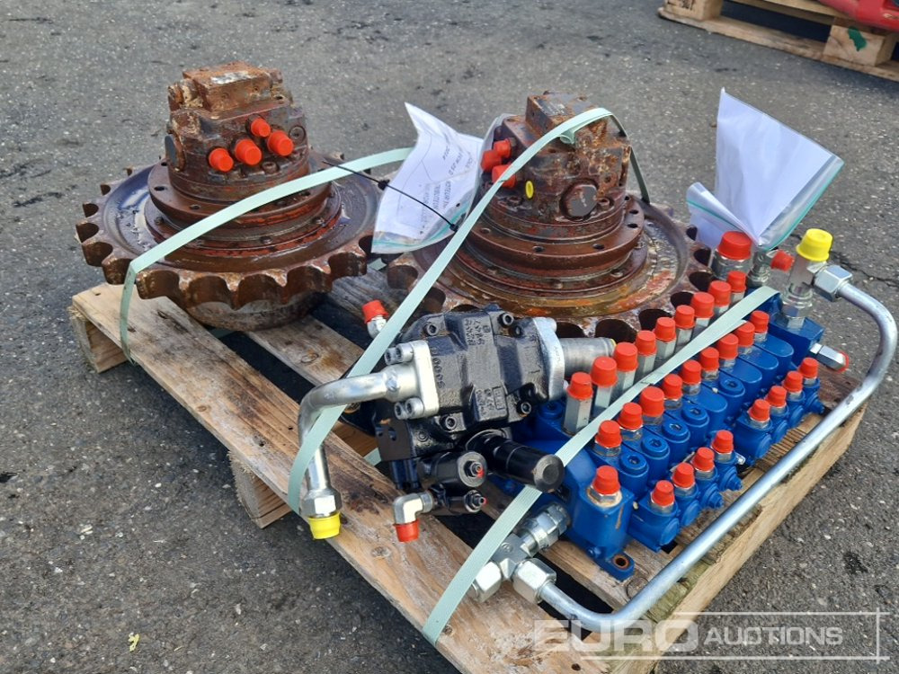 Spare Parts, Final Drive (2 of) Hydraulic Pump, Hydraulic Block to suit Volvo ECR25D - 예비 부속 굴착기 용 : 사진 5 Spare Parts, Final Drive (2 of) Hydraulic Pump, Hydraulic Block to suit Volvo ECR25D - 예비 부속 굴착기 용 : 사진 5