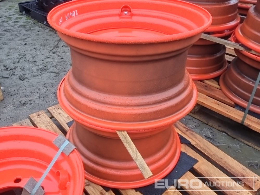 Unused Wacker Neuson Rim (2 of) - 타이어 : 사진 2 Unused Wacker Neuson Rim (2 of) - 타이어 : 사진 2