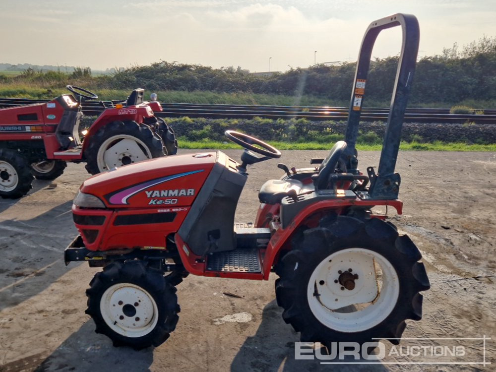Yanmar KE-50 - 스트래들 트랙터 : 사진 2 Yanmar KE-50 - 스트래들 트랙터 : 사진 2