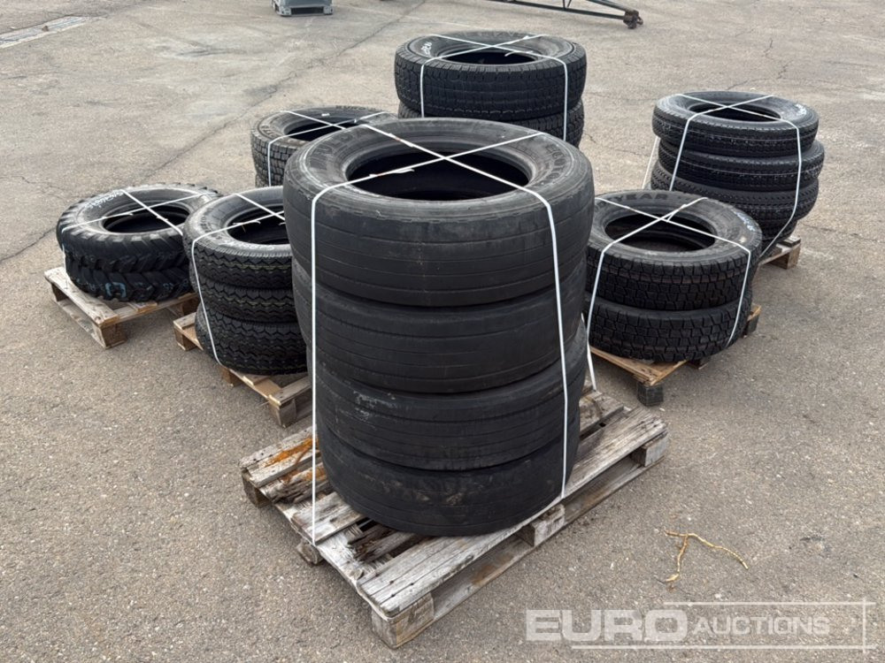 7.00-15NNS Tyre (2 of), 6.00 R16C Tyre (4 of), 245/70R19.5 Tyre (4 of), 215/75R17.5 Tyre (2 of), 6.00R16LT Tyre (5 of), 235/85R16C Tyre (5 of), 245/70R19.5 Tyre (2 of) - 타이어 : 사진 1 7.00-15NNS Tyre (2 of), 6.00 R16C Tyre (4 of), 245/70R19.5 Tyre (4 of), 215/75R17.5 Tyre (2 of), 6.00R16LT Tyre (5 of), 235/85R16C Tyre (5 of), 245/70R19.5 Tyre (2 of) - 타이어 : 사진 1
