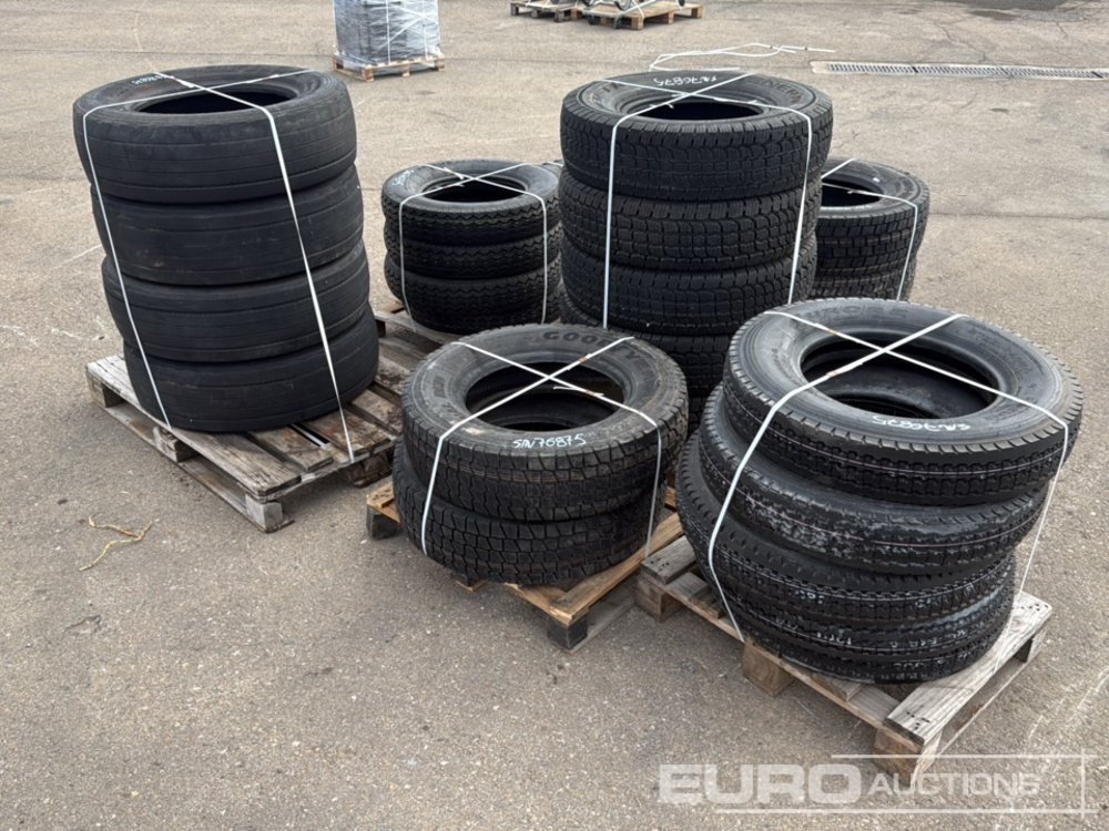 7.00-15NNS Tyre (2 of), 6.00 R16C Tyre (4 of), 245/70R19.5 Tyre (4 of), 215/75R17.5 Tyre (2 of), 6.00R16LT Tyre (5 of), 235/85R16C Tyre (5 of), 245/70R19.5 Tyre (2 of) - 타이어 : 사진 2 7.00-15NNS Tyre (2 of), 6.00 R16C Tyre (4 of), 245/70R19.5 Tyre (4 of), 215/75R17.5 Tyre (2 of), 6.00R16LT Tyre (5 of), 235/85R16C Tyre (5 of), 245/70R19.5 Tyre (2 of) - 타이어 : 사진 2