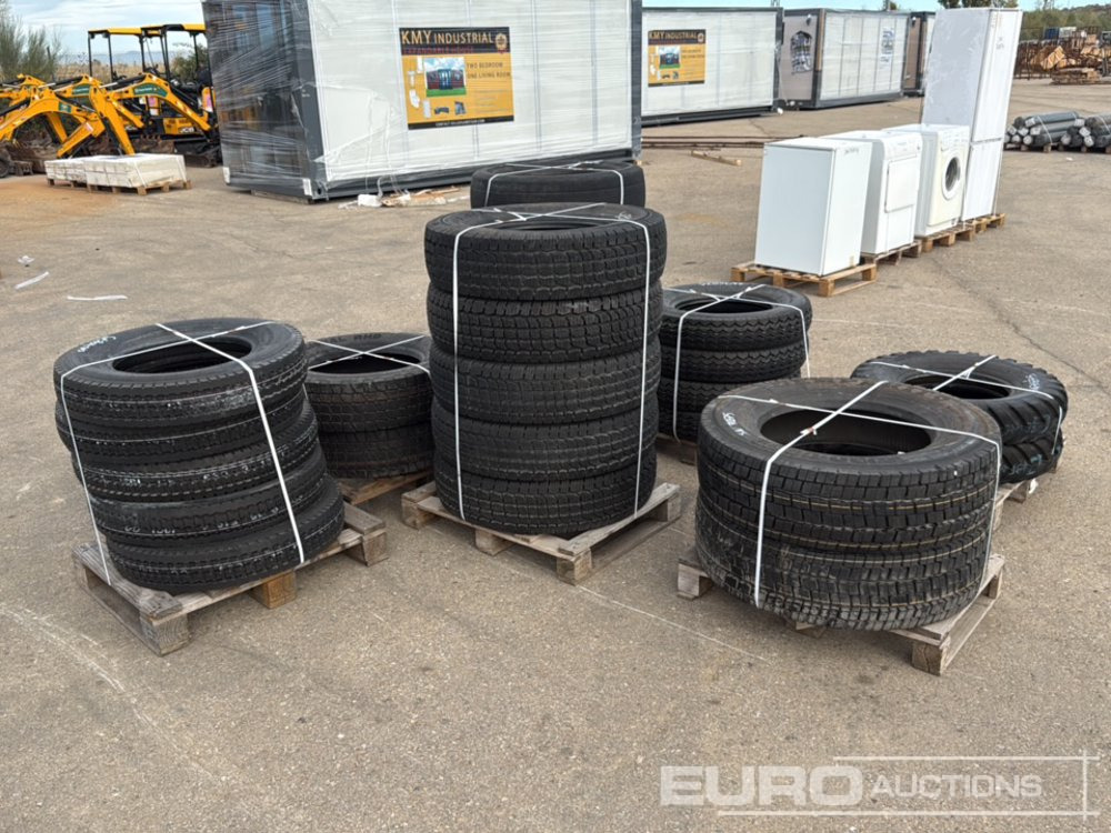 7.00-15NNS Tyre (2 of), 6.00 R16C Tyre (4 of), 245/70R19.5 Tyre (4 of), 215/75R17.5 Tyre (2 of), 6.00R16LT Tyre (5 of), 235/85R16C Tyre (5 of), 245/70R19.5 Tyre (2 of) - 타이어 : 사진 3 7.00-15NNS Tyre (2 of), 6.00 R16C Tyre (4 of), 245/70R19.5 Tyre (4 of), 215/75R17.5 Tyre (2 of), 6.00R16LT Tyre (5 of), 235/85R16C Tyre (5 of), 245/70R19.5 Tyre (2 of) - 타이어 : 사진 3