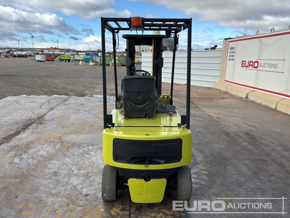 Clark CEM20S - 지게차 : 사진 4 Clark CEM20S - 지게차 : 사진 4