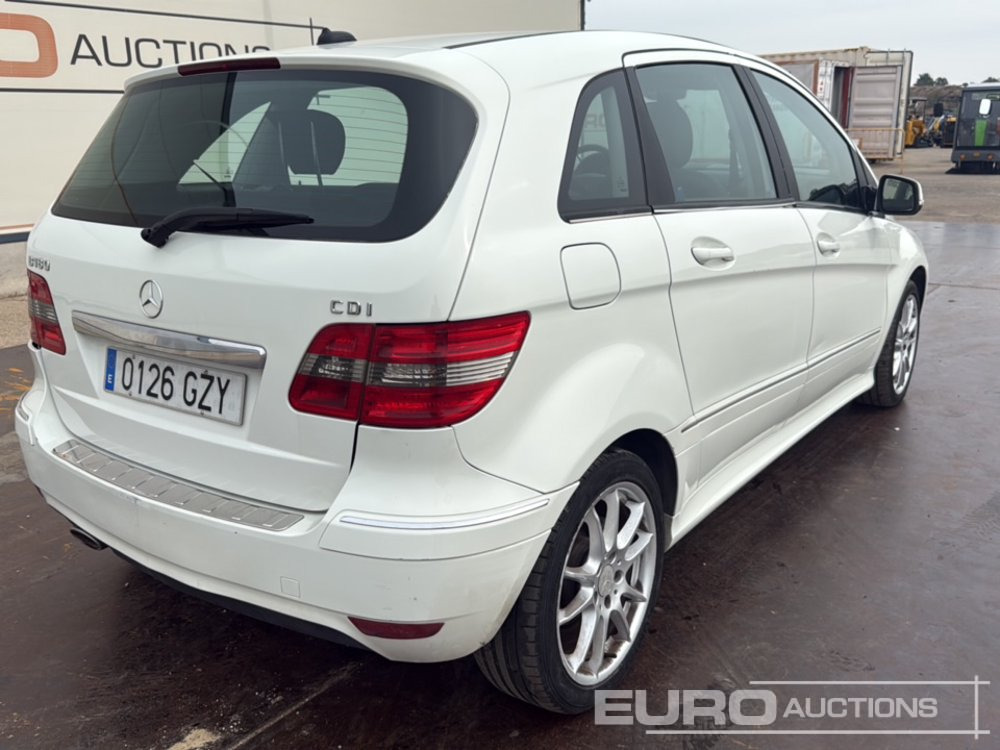 Mercedes Benz B180 CDI - 차량 : 사진 5 Mercedes Benz B180 CDI - 차량 : 사진 5