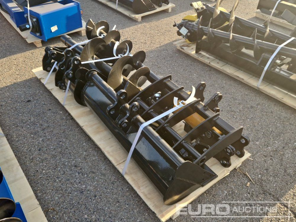 Unused 2025 Captok Qty (8 of) Rake, Ripper, Graber, 12" Auger, 16" Auger, 8" Narrow Bucket, 24" Bucket, 32" Bucket to suit Excavator - 부착물 굴착기 용 : 사진 3 Unused 2025 Captok Qty (8 of) Rake, Ripper, Graber, 12" Auger, 16" Auger, 8" Narrow Bucket, 24" Bucket, 32" Bucket to suit Excavator - 부착물 굴착기 용 : 사진 3