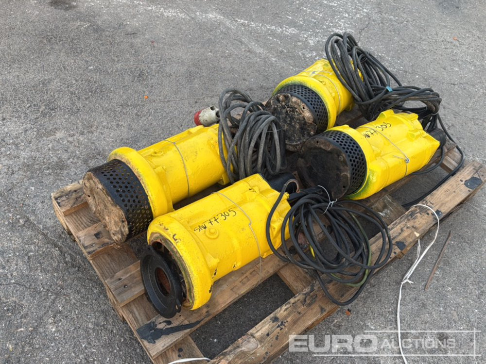 Wacker PS 3 1503 Water Pump (2 of), Tsurimi RTZ32-2 Water Pump (2 of) / Bomba Agua - 워터 펌프 : 사진 1 Wacker PS 3 1503 Water Pump (2 of), Tsurimi RTZ32-2 Water Pump (2 of) / Bomba Agua - 워터 펌프 : 사진 1