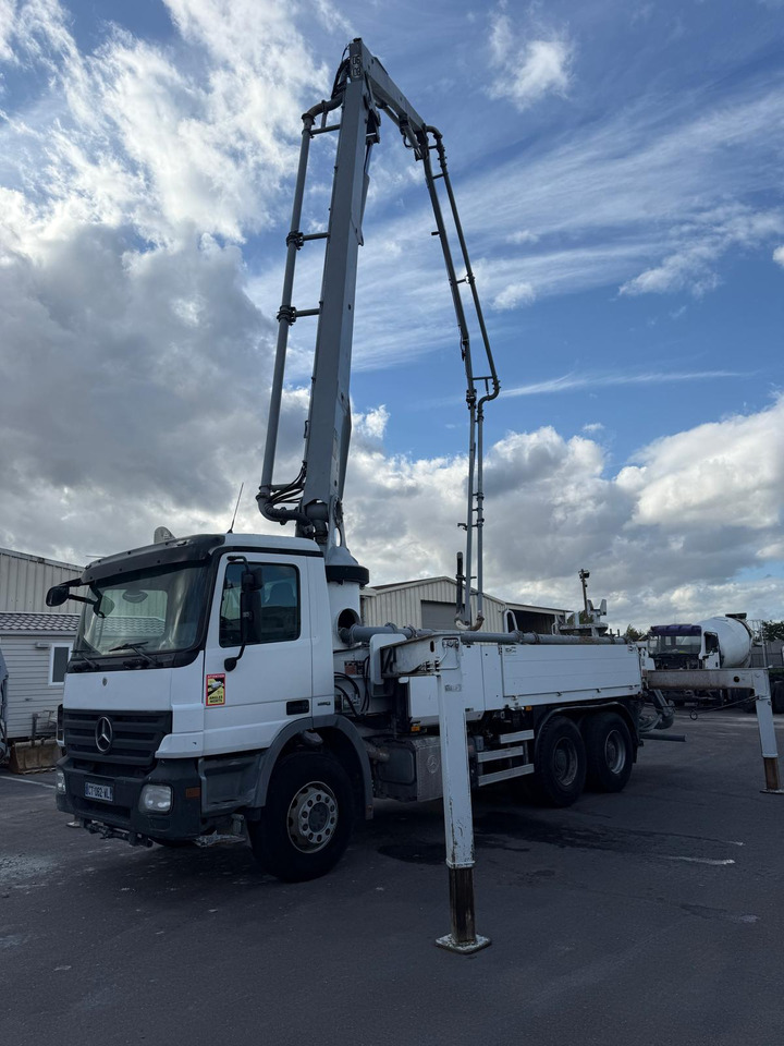 Pompe à béton Schwing 34m avec cabine Mercedes Benz Actros CT-062-WL Année 2008 - 콘크리트 펌프 트럭 : 사진 2 Pompe à béton Schwing 34m avec cabine Mercedes Benz Actros CT-062-WL Année 2008 - 콘크리트 펌프 트럭 : 사진 2