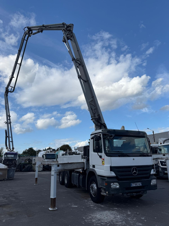 Pompe à béton Schwing 34m avec cabine Mercedes Benz Actros CT-062-WL Année 2008 - 콘크리트 펌프 트럭 : 사진 3 Pompe à béton Schwing 34m avec cabine Mercedes Benz Actros CT-062-WL Année 2008 - 콘크리트 펌프 트럭 : 사진 3