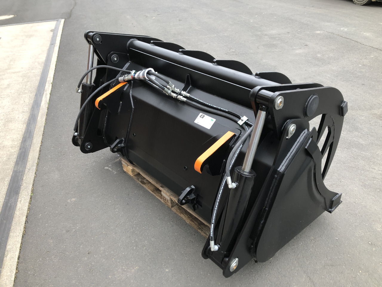 Alö Powergrab S 185 EURO - 트랙터용 프론트 로더 : 사진 2 Alö Powergrab S 185 EURO - 트랙터용 프론트 로더 : 사진 2