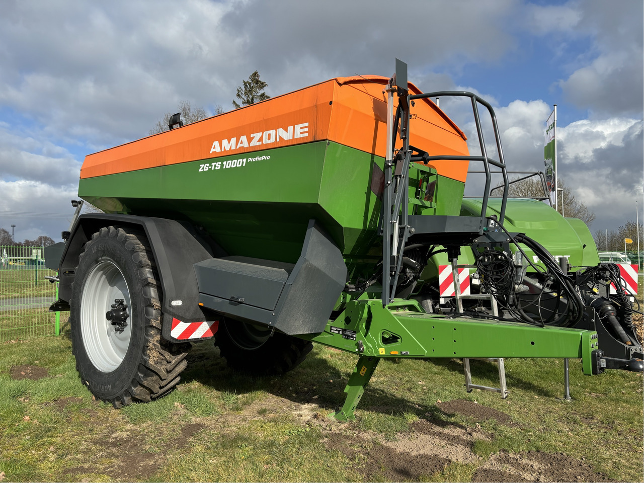 Amazone Anhängestreuer ZG-TS 10001 - 스프레이 : 사진 1 Amazone Anhängestreuer ZG-TS 10001 - 스프레이 : 사진 1