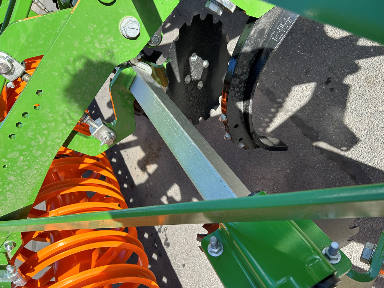 Amazone Cenio 4000-2 - 로터베이터 : 사진 2 Amazone Cenio 4000-2 - 로터베이터 : 사진 2