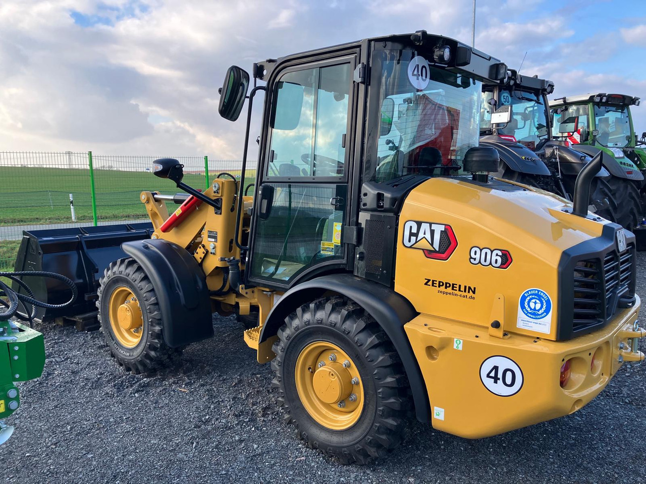 Caterpillar 906 - 휠 로더 : 사진 3 Caterpillar 906 - 휠 로더 : 사진 3