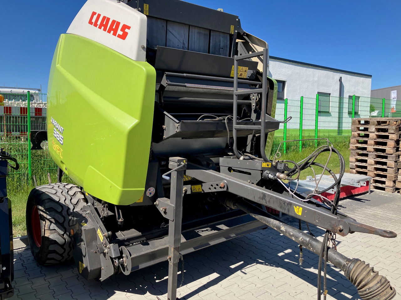 Claas 385 RC - 건초 및 목초 장비 : 사진 4 Claas 385 RC - 건초 및 목초 장비 : 사진 4