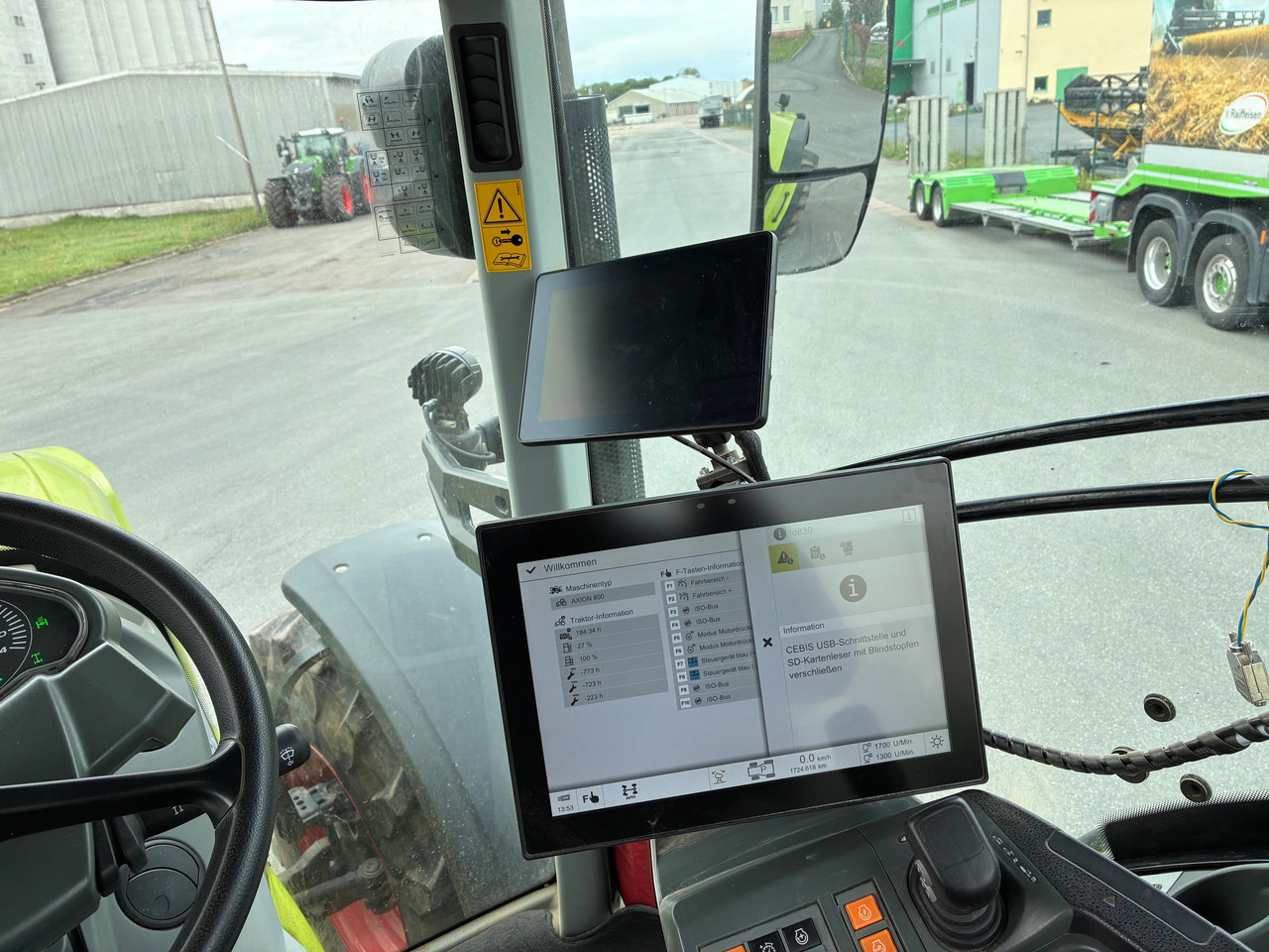 Claas Axion 810 - 장궤형 트랙터 : 사진 3 Claas Axion 810 - 장궤형 트랙터 : 사진 3