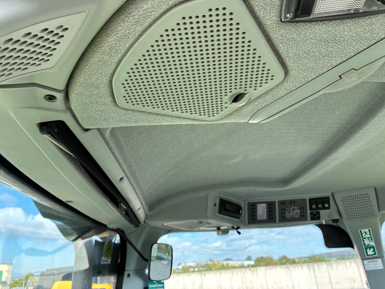 Claas Axion 870 - 장궤형 트랙터 : 사진 3 Claas Axion 870 - 장궤형 트랙터 : 사진 3