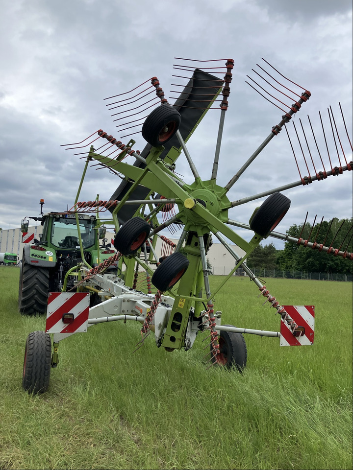 Claas Liner 1250 Profil - 반전기/ 레이크 : 사진 4 Claas Liner 1250 Profil - 반전기/ 레이크 : 사진 4