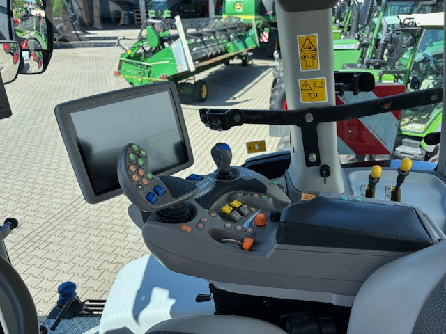 Deutz-Fahr Agrotron 6215 TTV Warrior-RTK - 장궤형 트랙터 : 사진 3 Deutz-Fahr Agrotron 6215 TTV Warrior-RTK - 장궤형 트랙터 : 사진 3