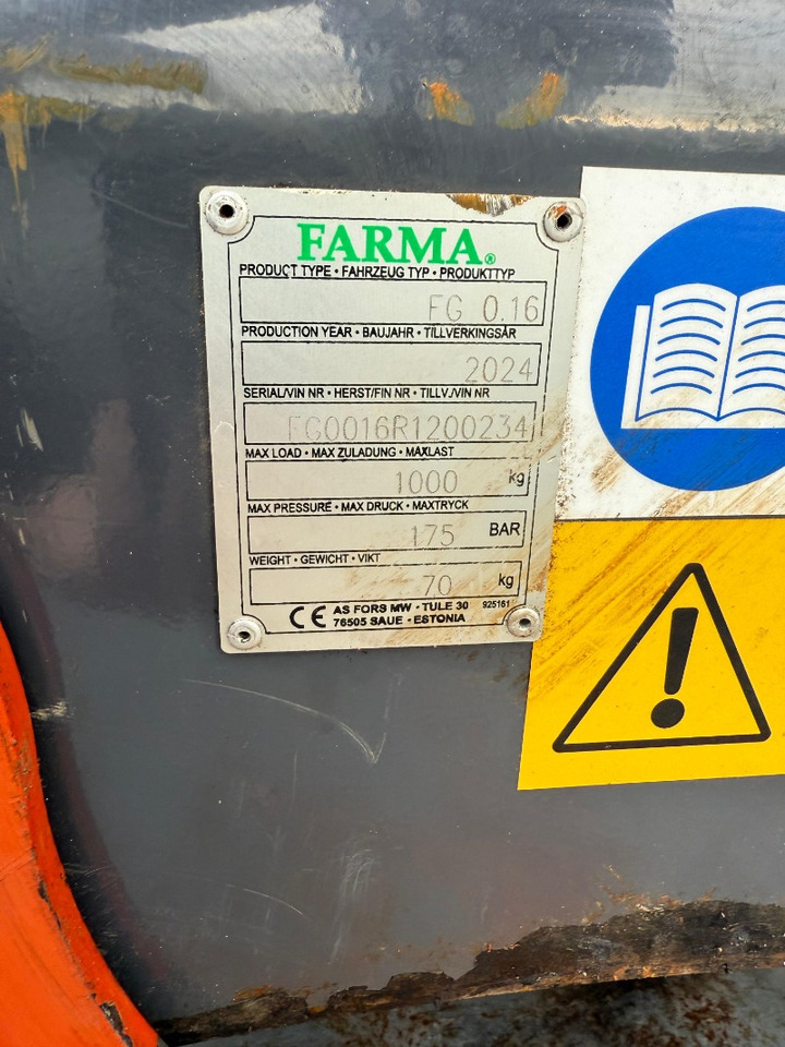Farma Rückeanhänger mit Kran - 임업용 트레일러 : 사진 2 Farma Rückeanhänger mit Kran - 임업용 트레일러 : 사진 2
